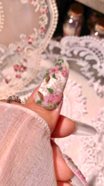 Glass Petals Set - Image 6